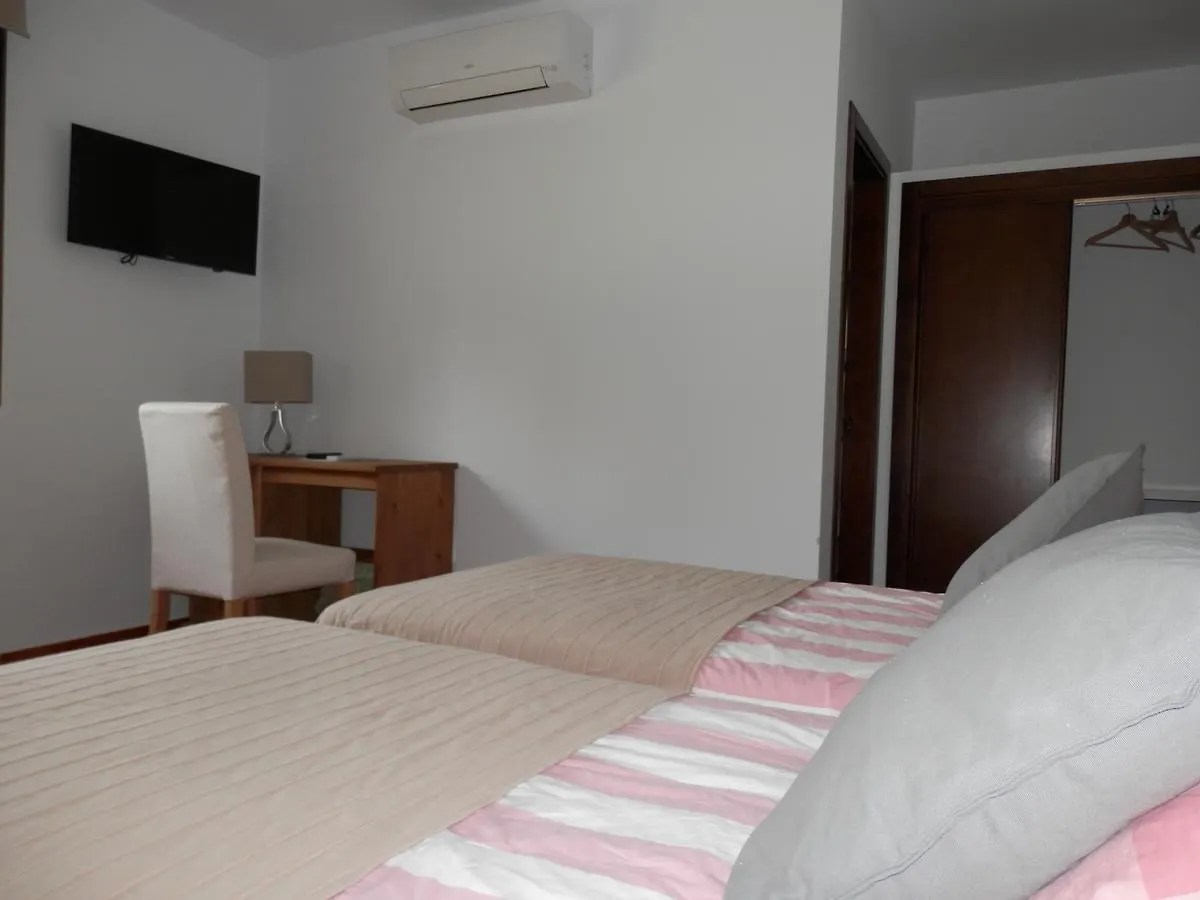 Alojamiento Meson El Pozuelo Tarifa Aparthotel